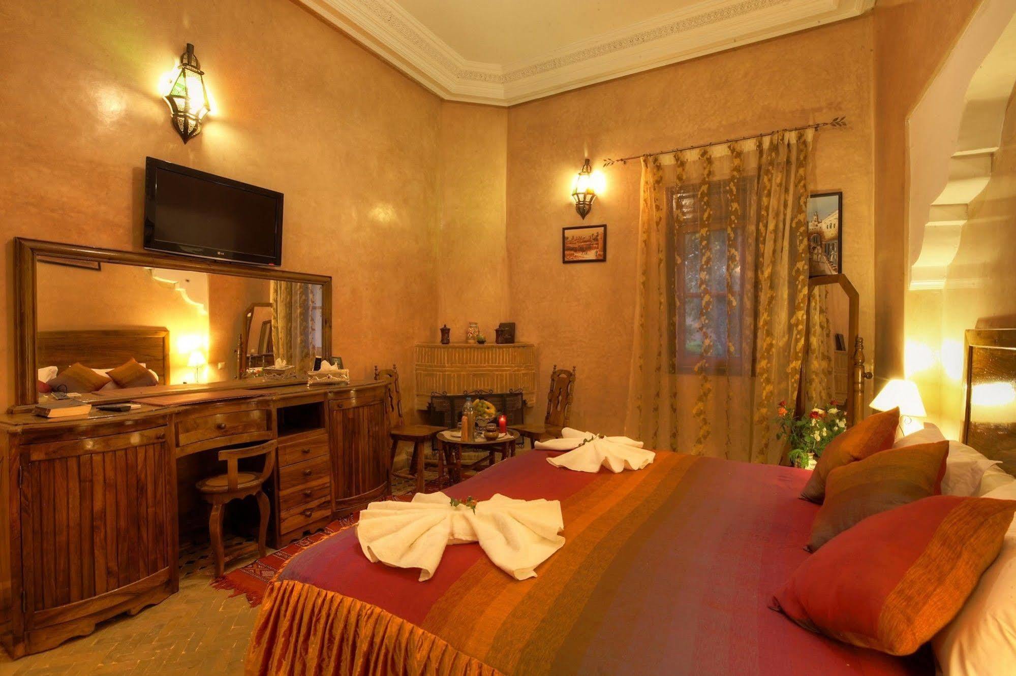 Villa Dar Mya Palmiers Марракеш Экстерьер фото